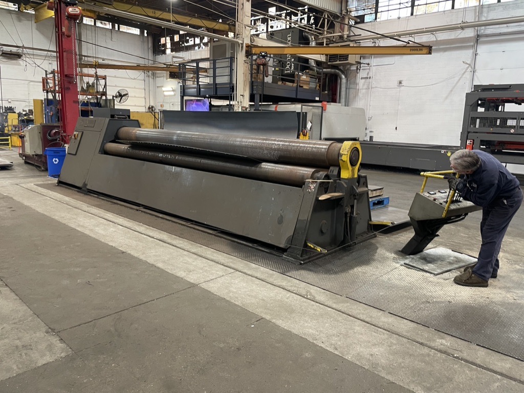 Masterfab 1/2" X 16' 4 Roll Hydraulic Plate Roll